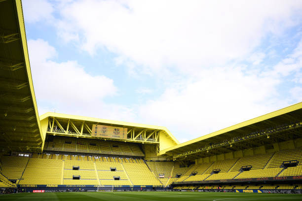 La Liga Stadiums Ranked by Capacity: A general view inside the stadium prior to the La Liga match between Villarreal CF and FC Barcelona at Estadio de la Ceramica on September 22, 2024 in Villarreal, Spain.